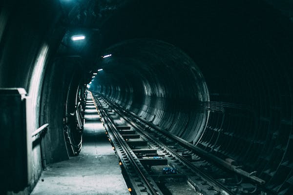 地鐵通道應急通信方案